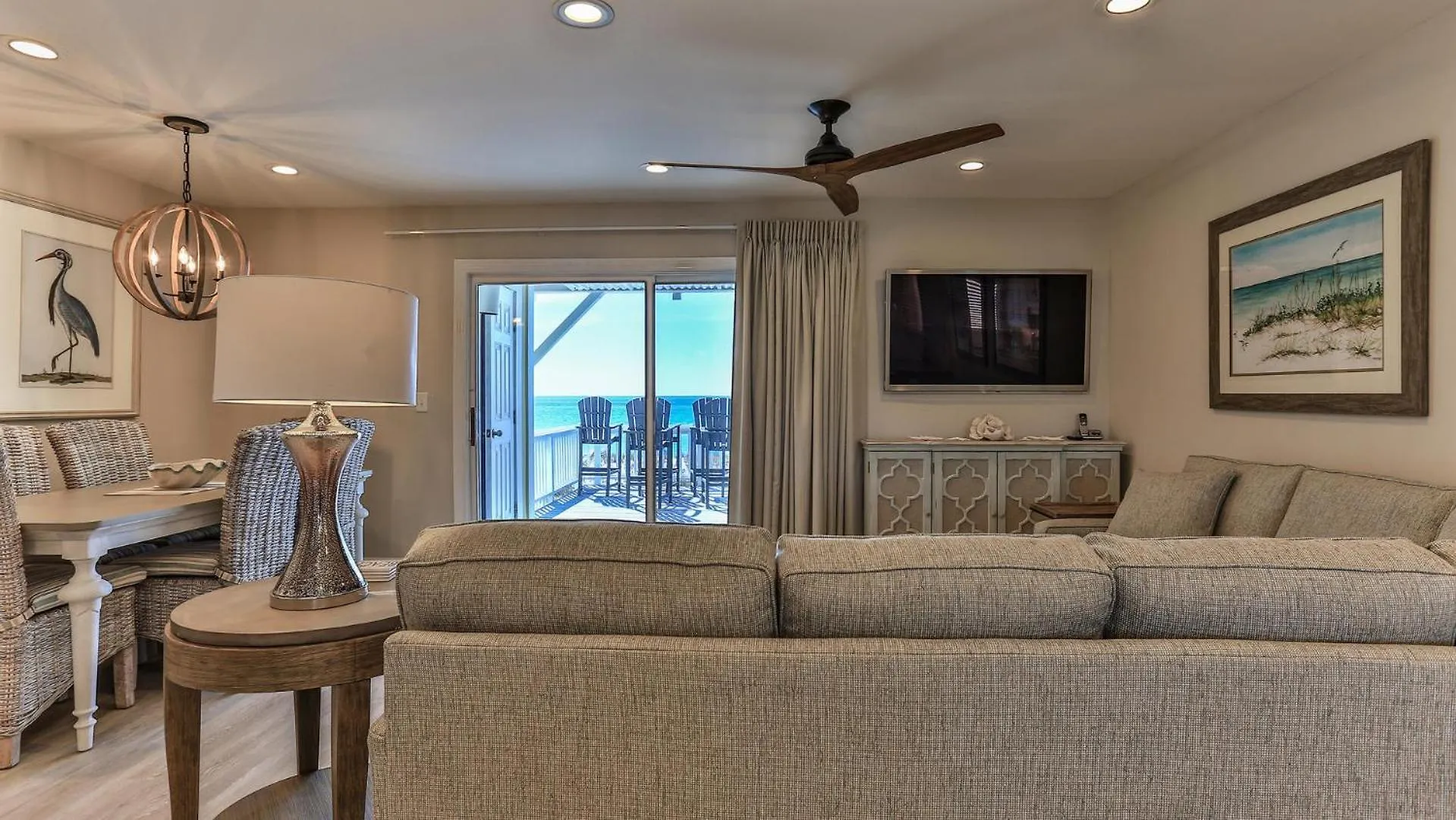 Southbay By The Gulf 131 A Completely Renovated 3 Bedroom Beach Front Townhome In Destin 0*,